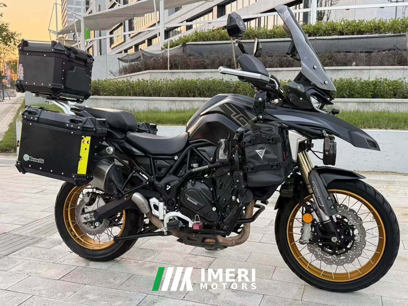 2025 Benelli TRK702 700 cc
