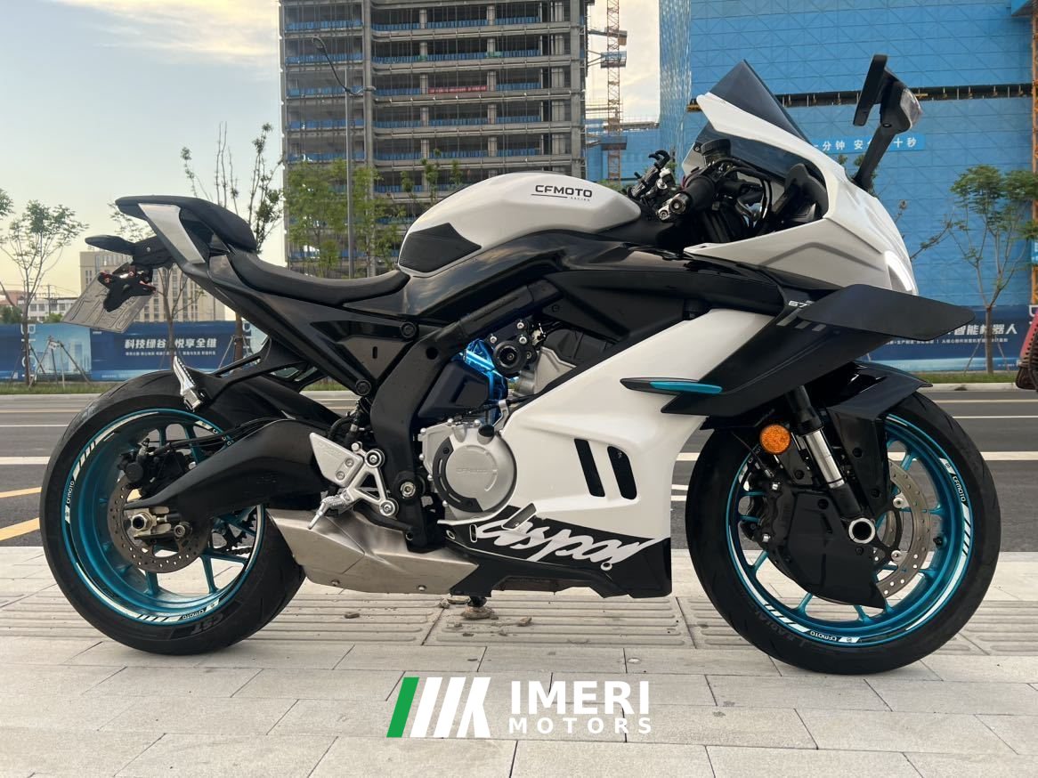 2024 CFMOTO 675SR-R
