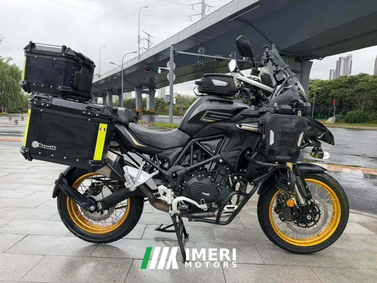 2025 Benelli TRK552 550 cc