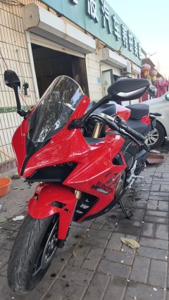 QJMOTOR Sai 550 - ფოტო 1