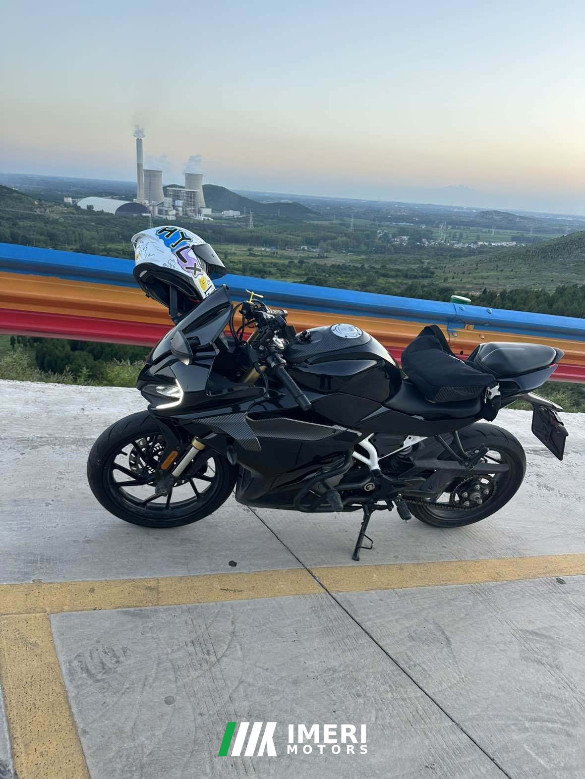 2022 CFMOTO 250SR