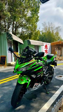 Kawasaki Ninja 400 - ფოტო 3