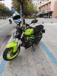Benelli TNT 300 / BN 302S - ფოტო 4