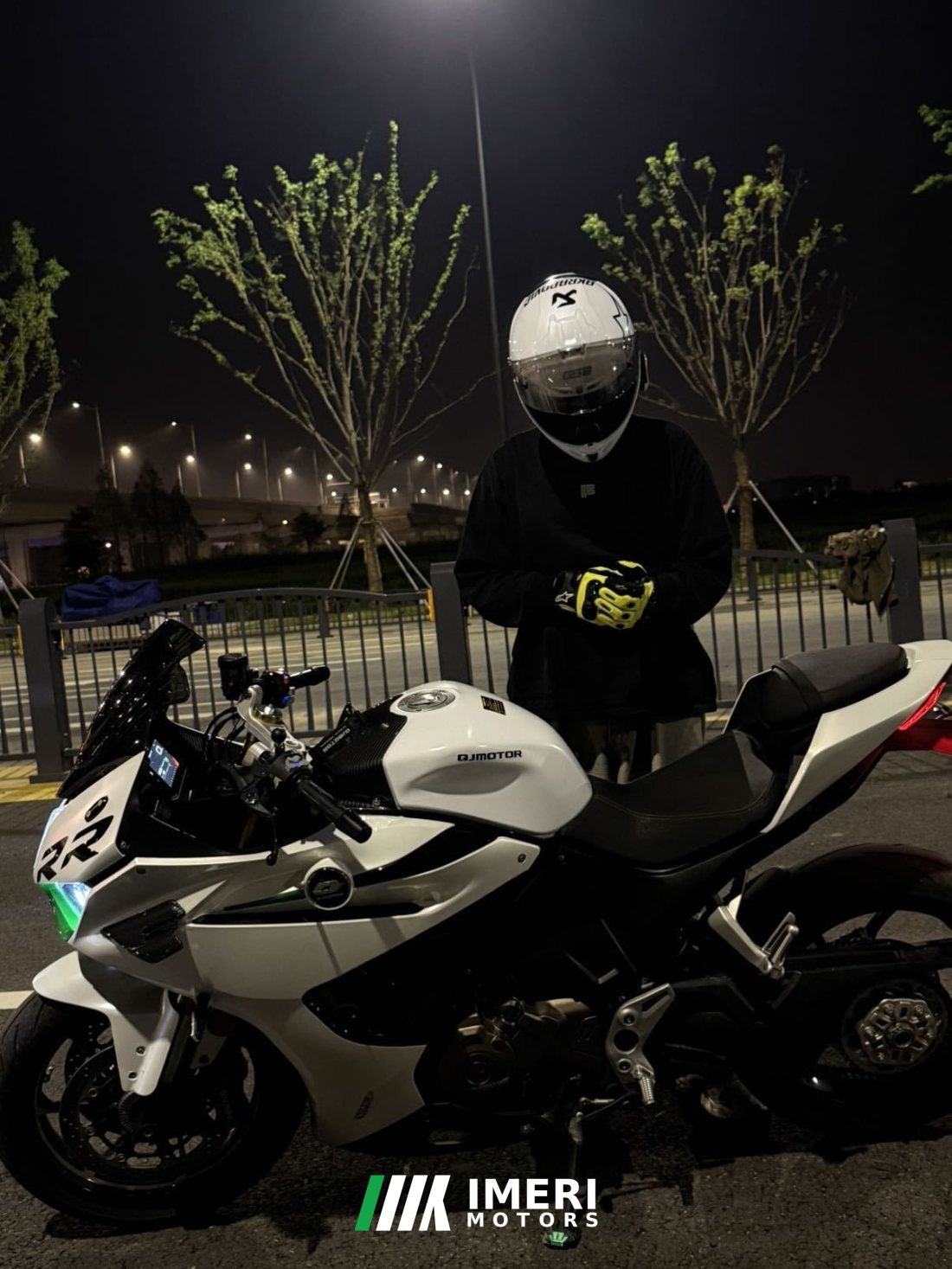 QJMOTOR Sai 550 - motorcycle from China