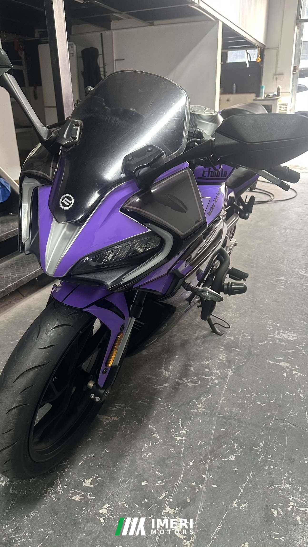 2022 CFMOTO 250SR