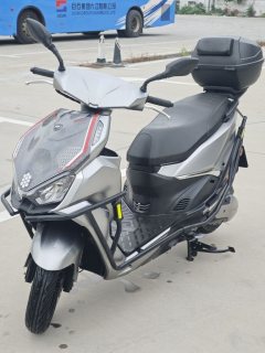 QJMOTOR Hong 150RS - ფოტო 1