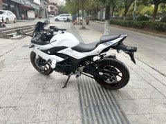 Haojue Suzuki GSX250R - ფოტო 2