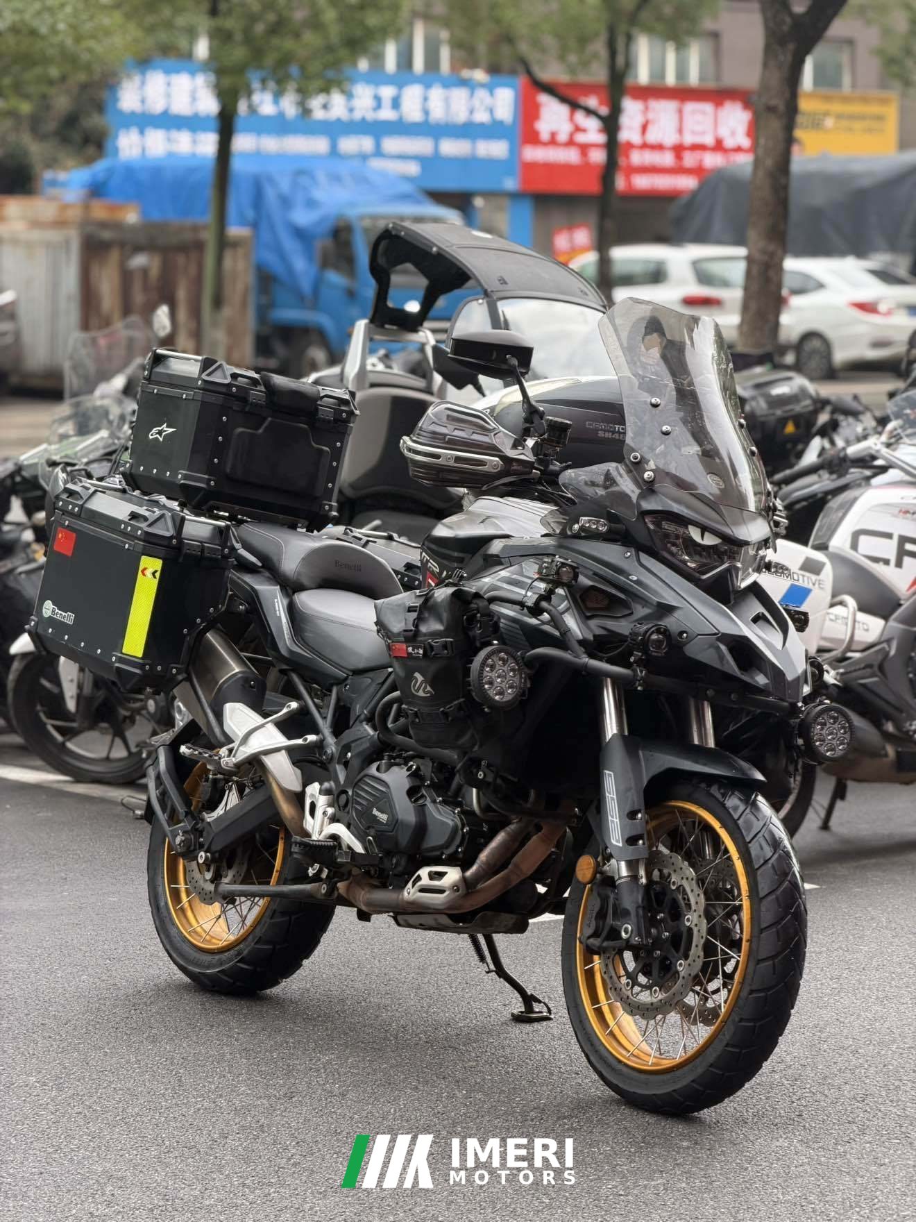 2024 Benelli TRK552 550 cc