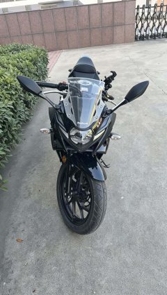 Haojue Suzuki GSX250R - ფოტო 2