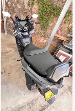 SYM Cruisym 250 - photo 1