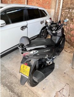 SYM Cruisym 250 - photo 3