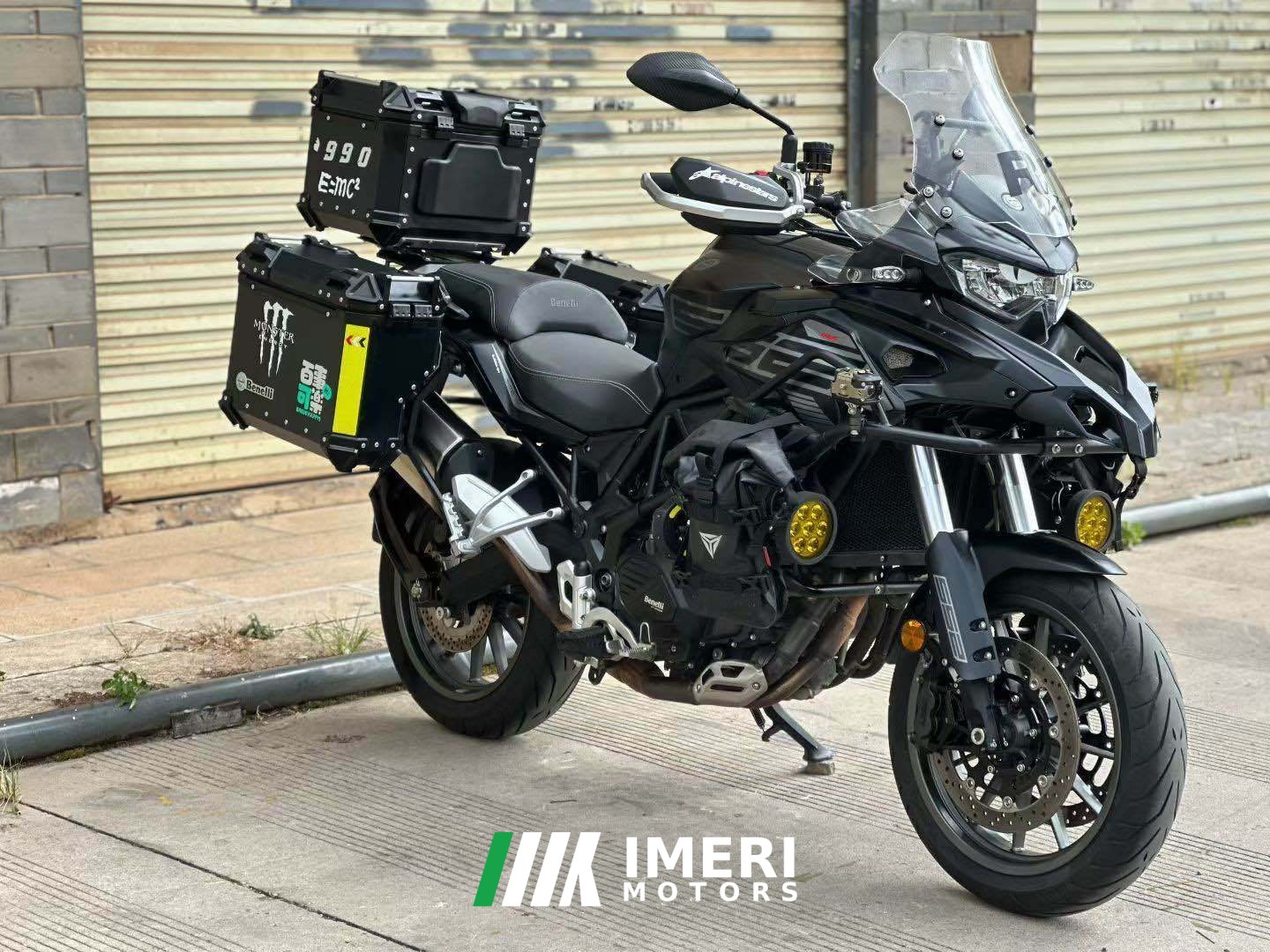 2025 Benelli TRK552 550 cc
