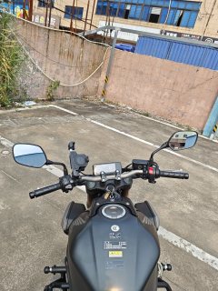 Honda CB650R - photo 12