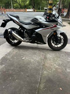 Haojue Suzuki GSX250R - photo 6