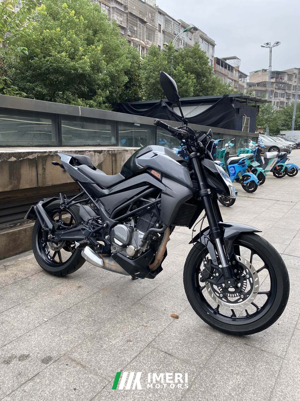 2022 CFMOTO 250NK