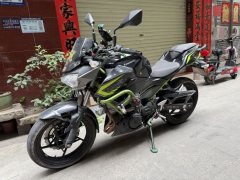 Kawasaki Z400 - ფოტო 1