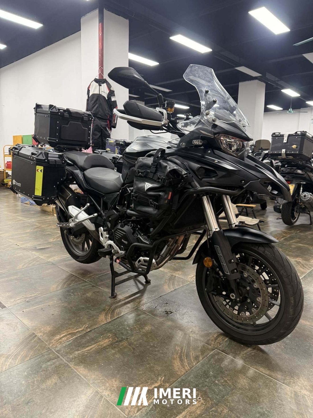 Benelli TRK552 550 cc - მოტოციკლი ჩინეთიდან