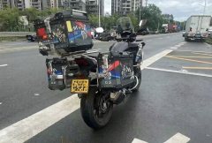 Honda CB400X - photo 2