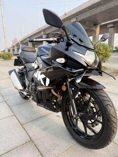 Haojue Suzuki GSX250R - ფოტო 1