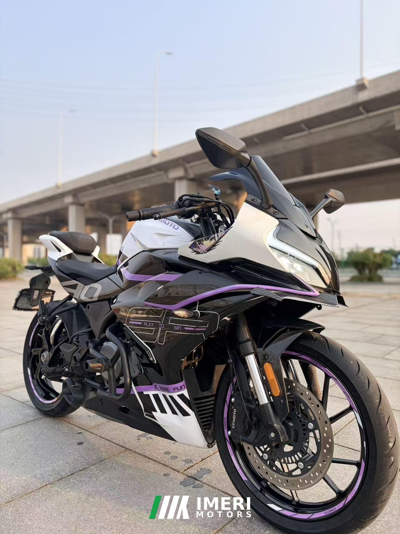 2023 CFMOTO 250SR