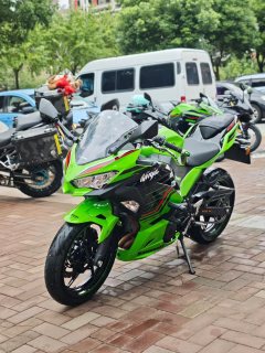 Kawasaki Ninja 400 - ფოტო 3