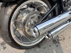 Harley-Davidson Fat Boy 1860 cc - ფოტო 6