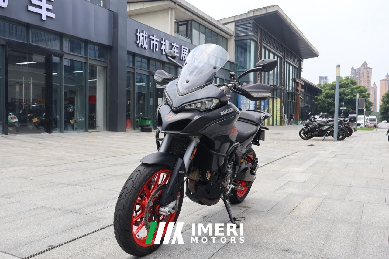 2024 Ducati Multistrada V2 950 cc