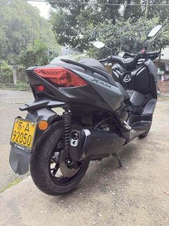Yamaha XMAX 300 cc - ფოტო 4