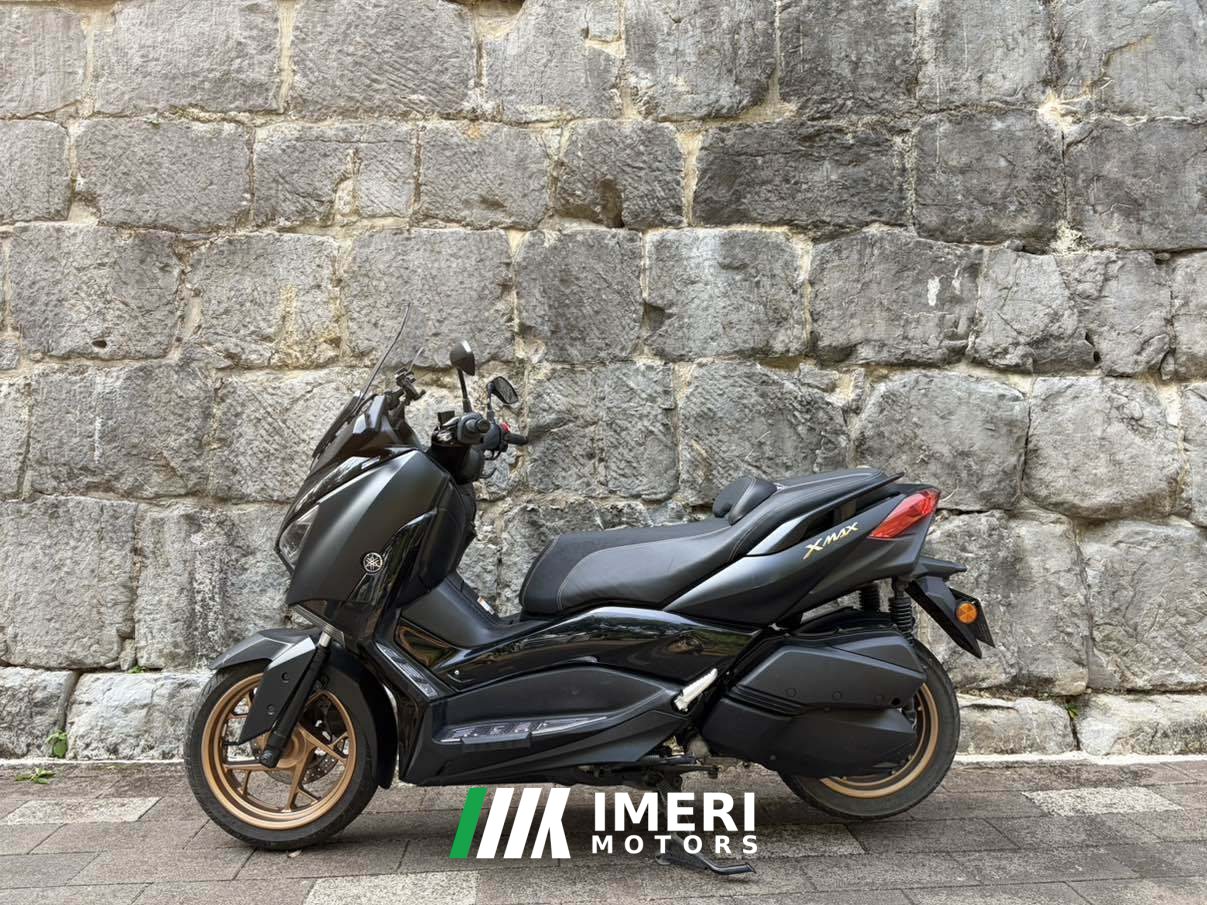 2022 Yamaha XMAX 300 cc