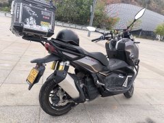 QJMOTOR Hong 150ADV - ფოტო 4