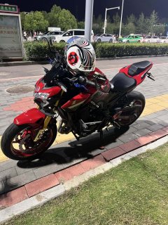 Kawasaki Z900 950 cc - ფოტო 2