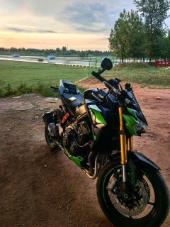 Kawasaki Z900 950 cc - фото 2
