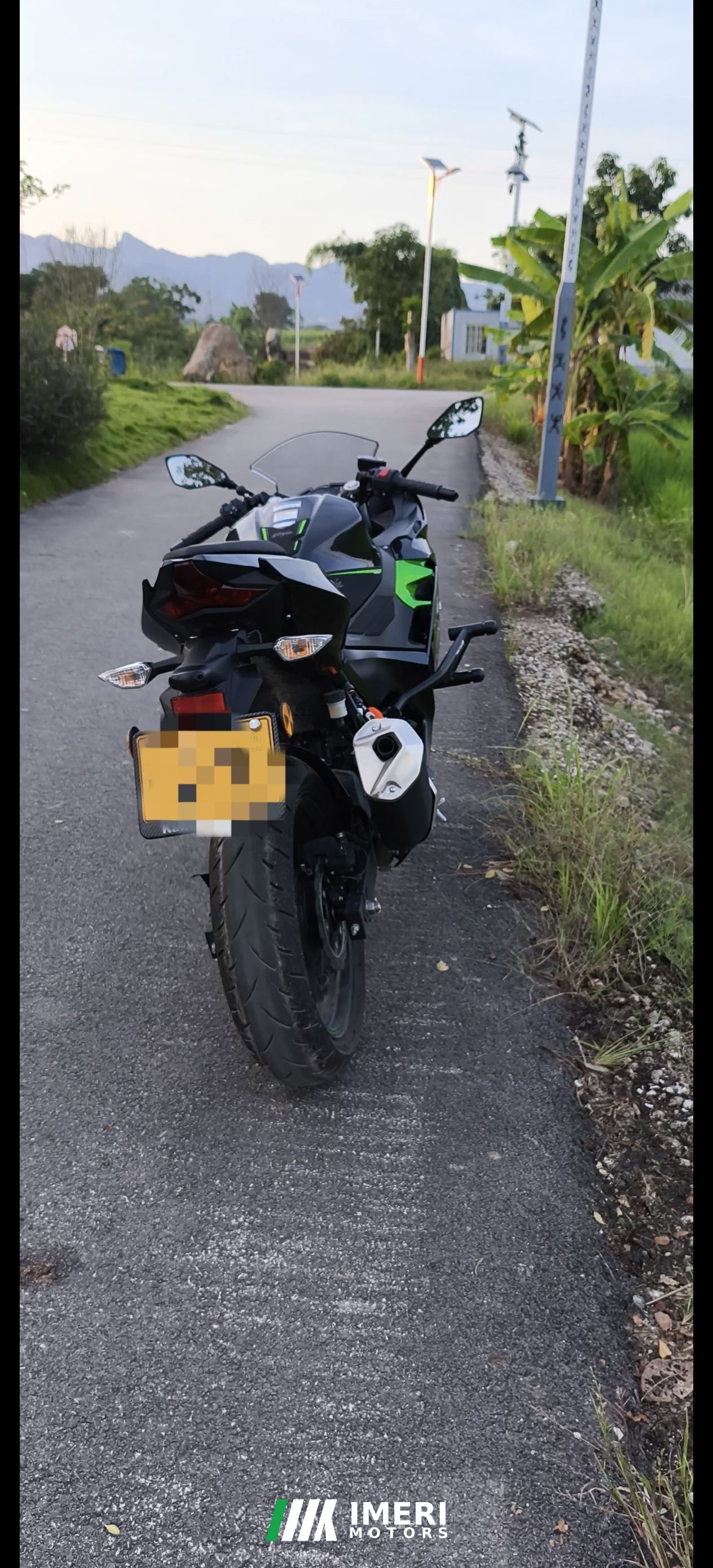 2024 Kawasaki Ninja 400