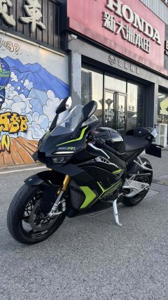 Zhangxue Motorcycles 820RR - ფოტო 4