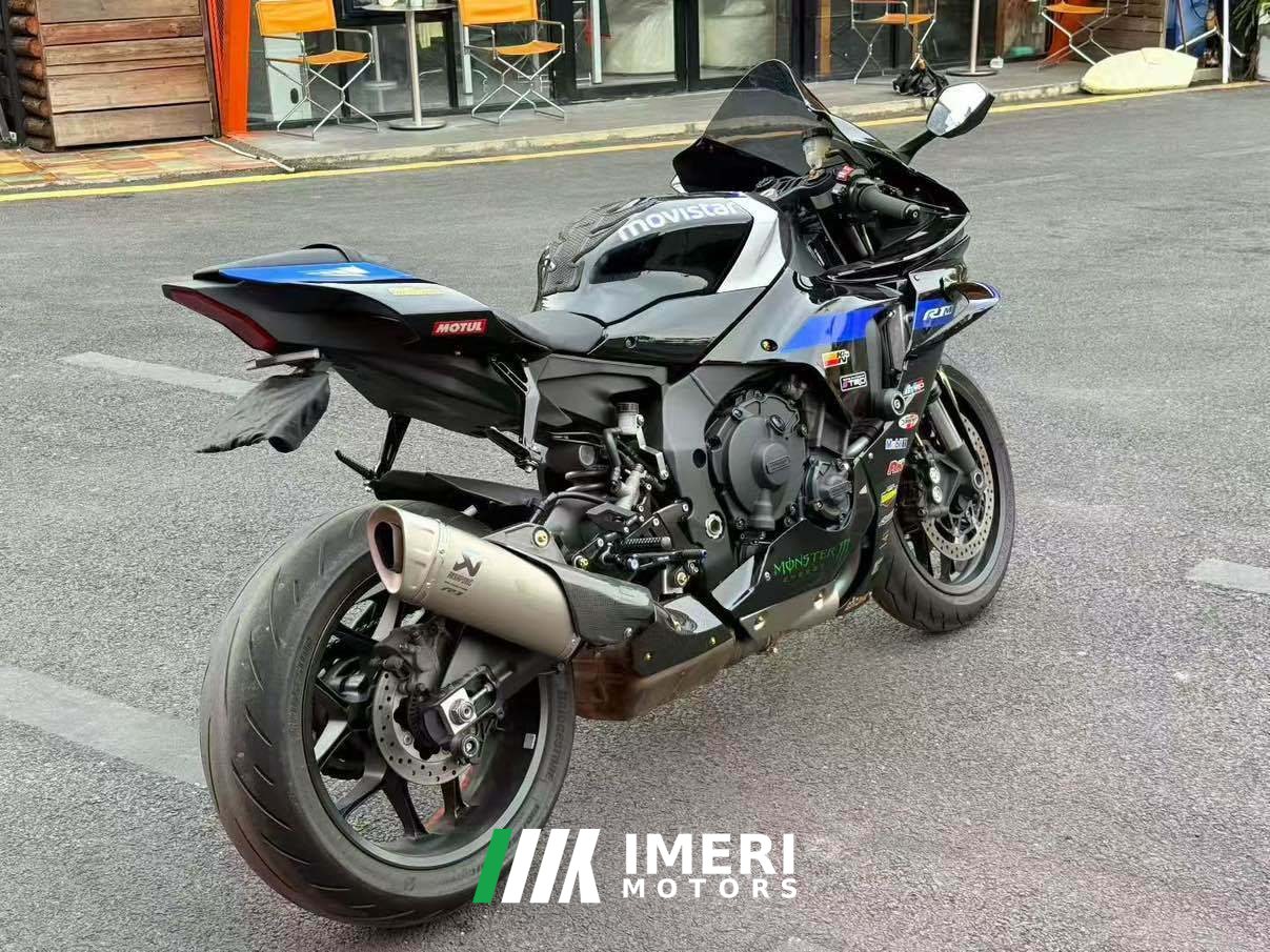 2022 Yamaha YZF-R1 1000 cc