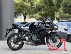 Kawasaki Ninja 650 - ფოტო 1
