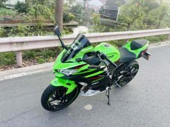 Kawasaki Ninja 400 - ფოტო 4