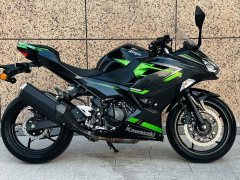 Kawasaki Ninja 400 - ფოტო 1
