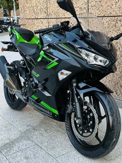 Kawasaki Ninja 400 - ფოტო 4