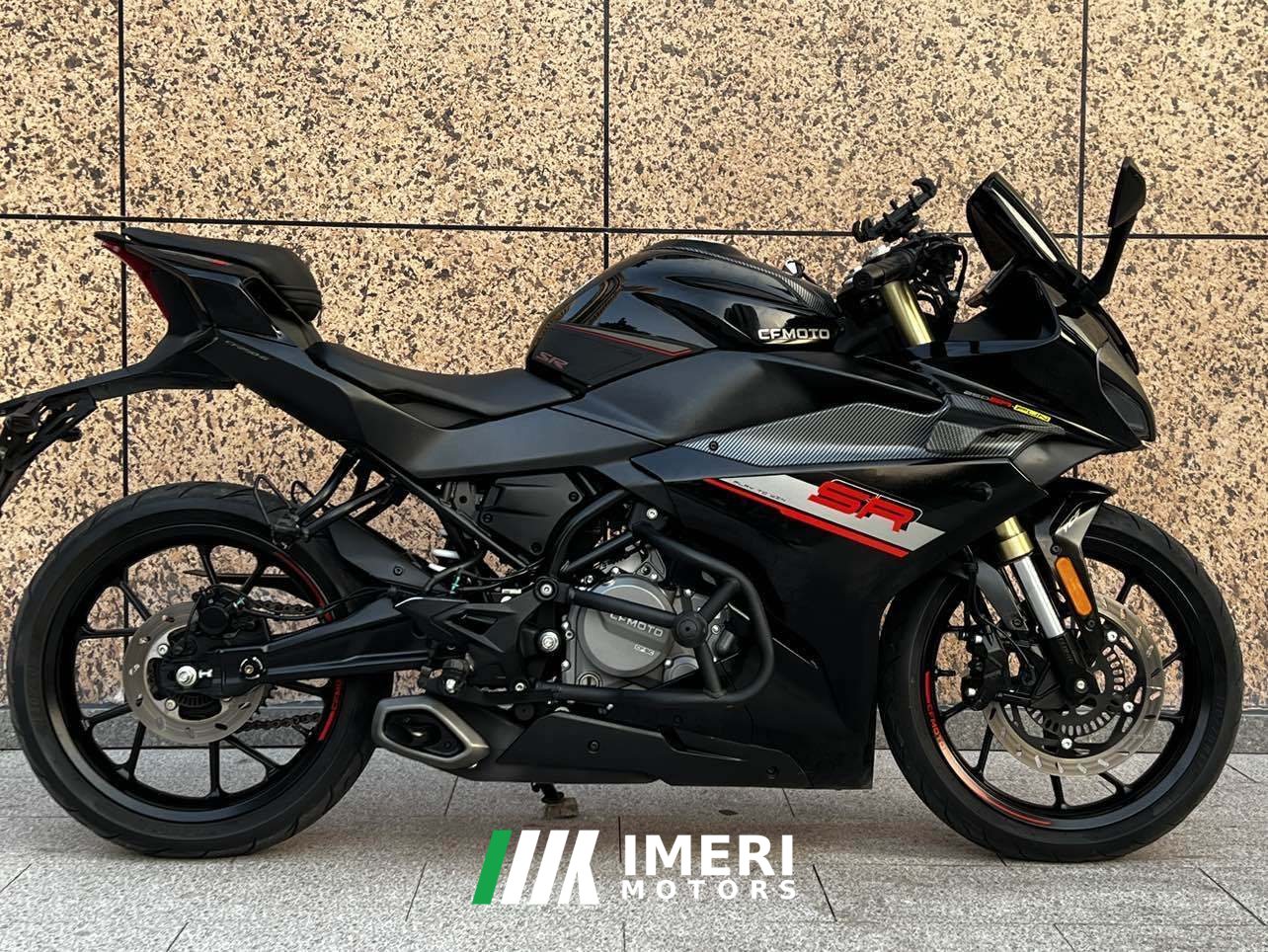 2023 CFMOTO 250SR