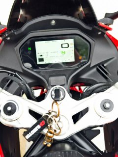 QJMOTOR Sai 550 - ფოტო 8