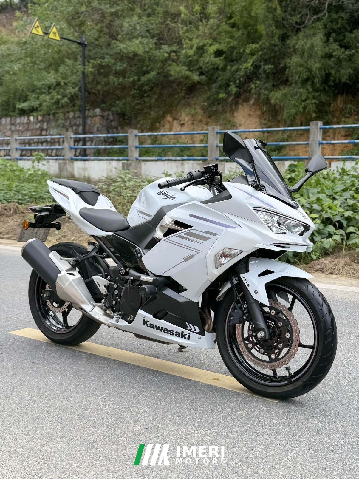 2023 Kawasaki Ninja 400