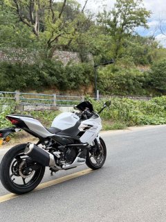 Kawasaki Ninja 400 - ფოტო 4