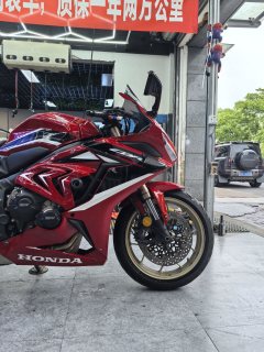 Honda CBR650R - ფოტო 7