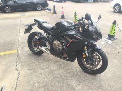 Honda CBR650R - photo 4