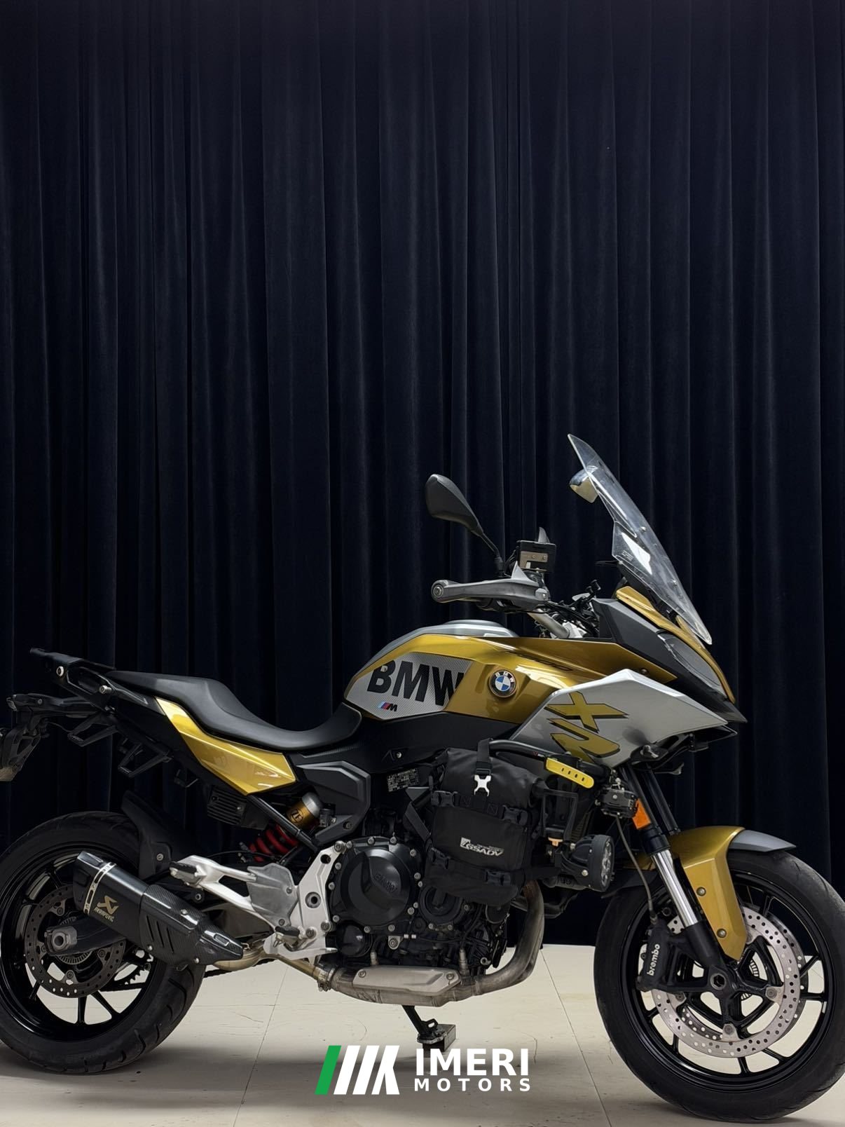 2021 BMW F 900 XR