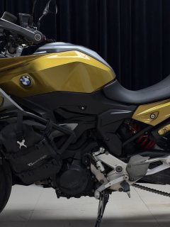 BMW F 900 XR - photo 4