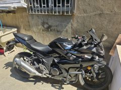 Haojue Suzuki GSX250R - ფოტო 3