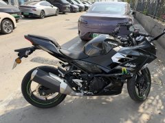 Kawasaki Ninja 400 - фото 1