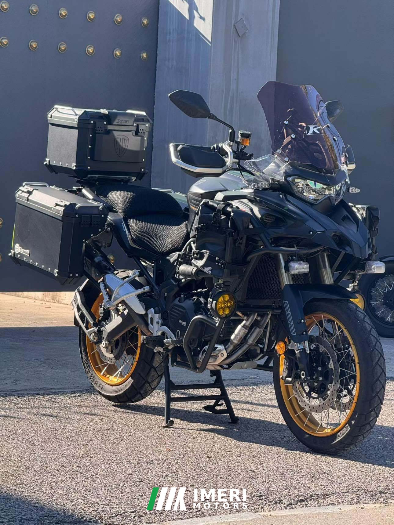 2025 Benelli TRK552 550 cc